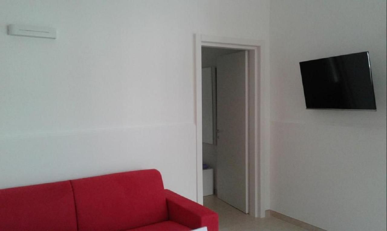 Malvarosa Apartments Porto Cesareo Exteriör bild
